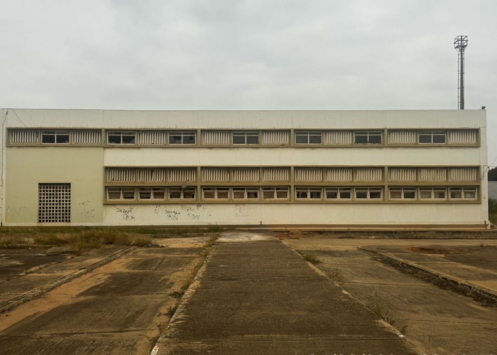 Foto centro de distribuição do golf